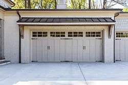 Metro Garage Door Service Frisco, TX 469-208-3934 - garage-doors-side